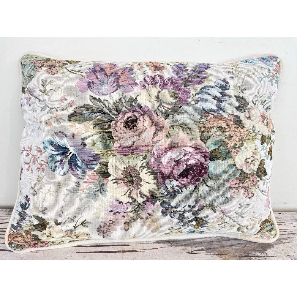 Unbranded vintage charming